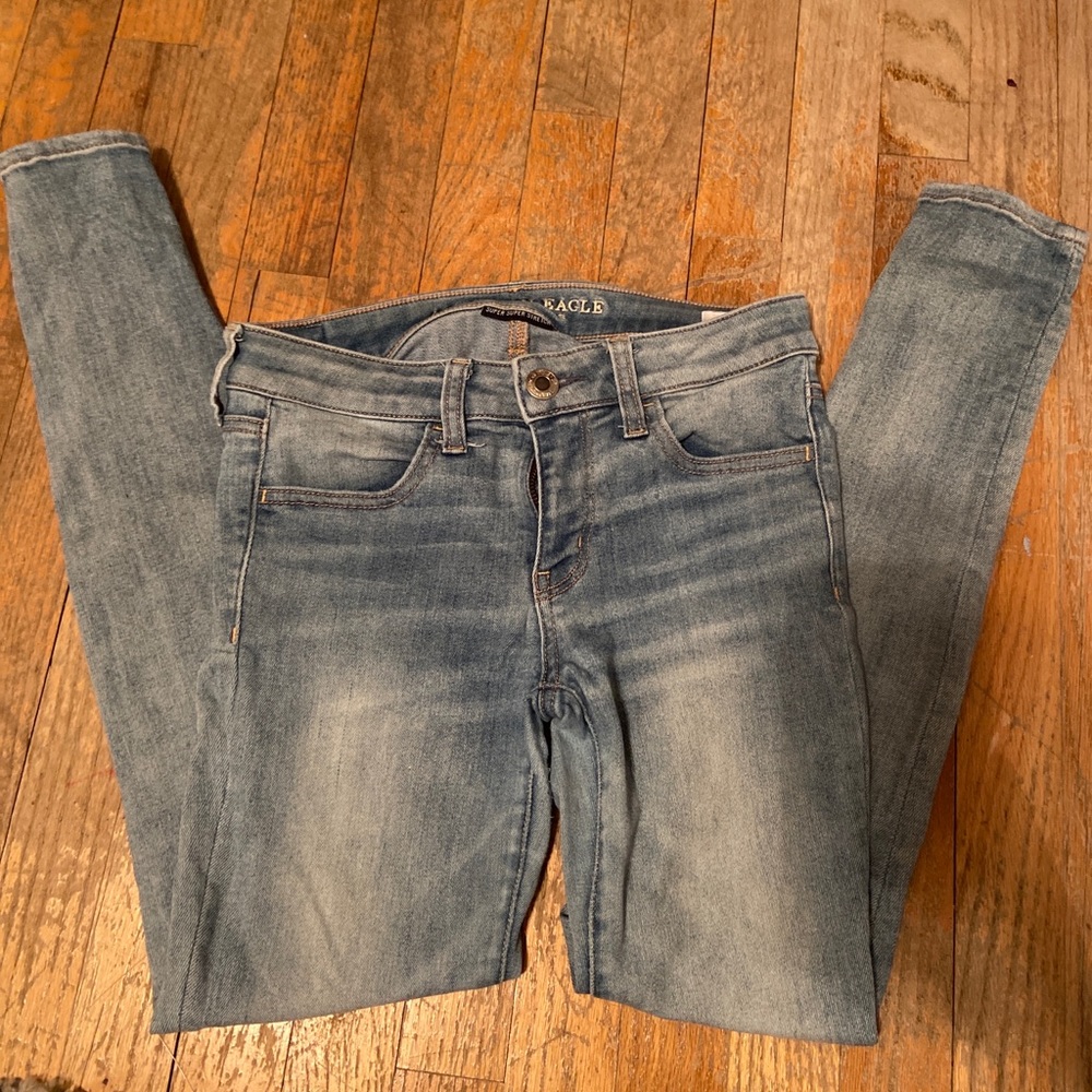 Light wash America eagle jeans